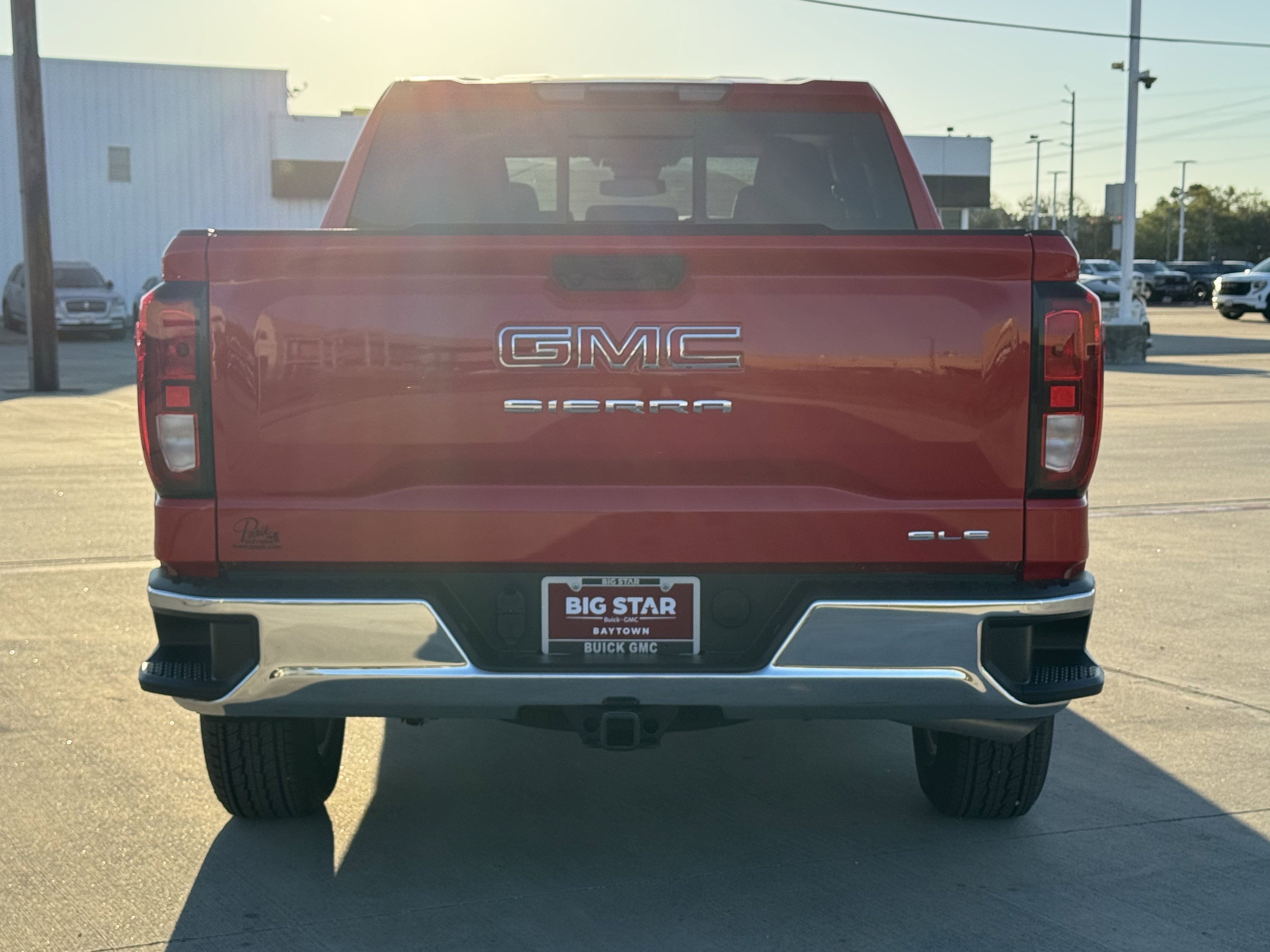 2026 GMC Sierra 1500 SLE - Photo 8