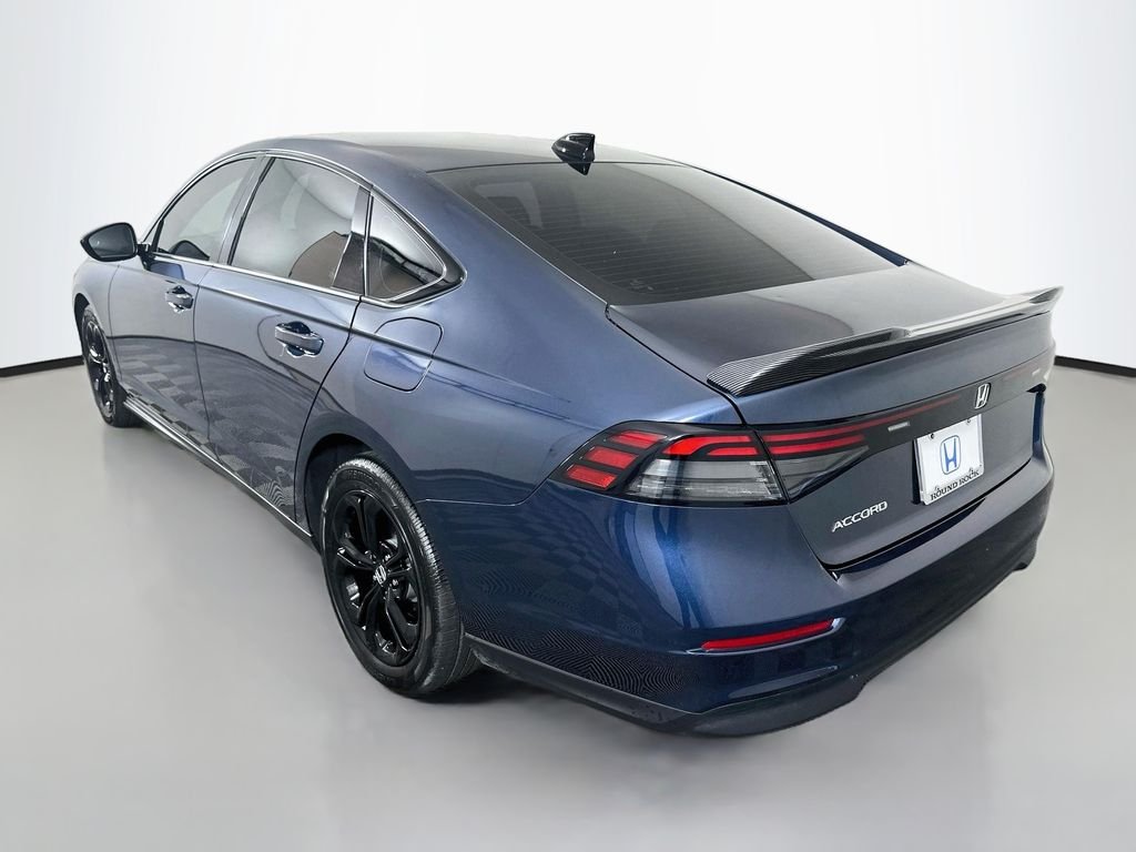 2025 Honda Accord SE - Photo 7