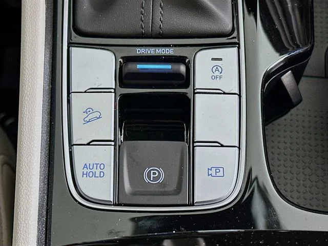New 2026 Hyundai TUCSON SEL