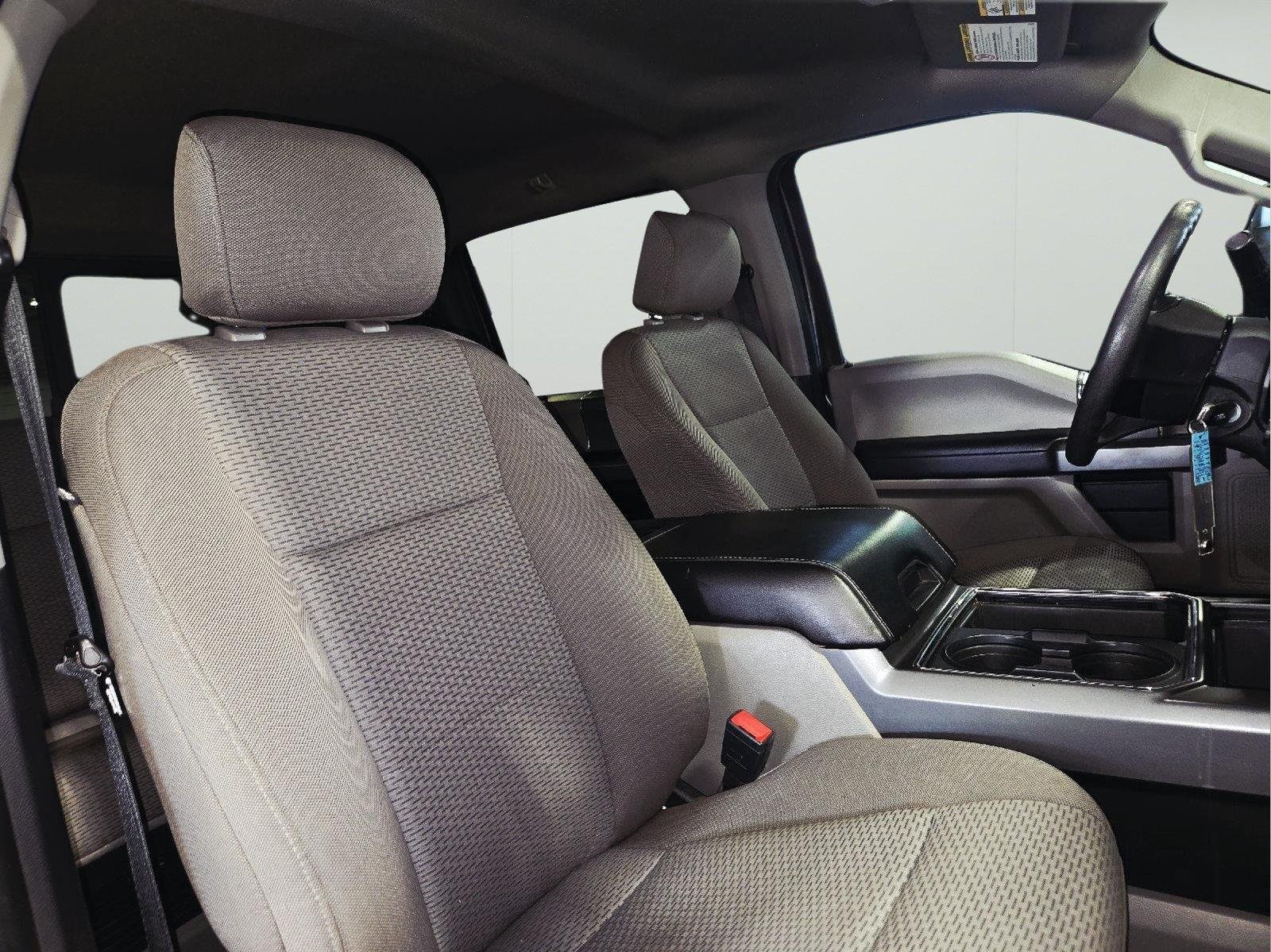 Used 2020 Magnetic Ford XLT image 54