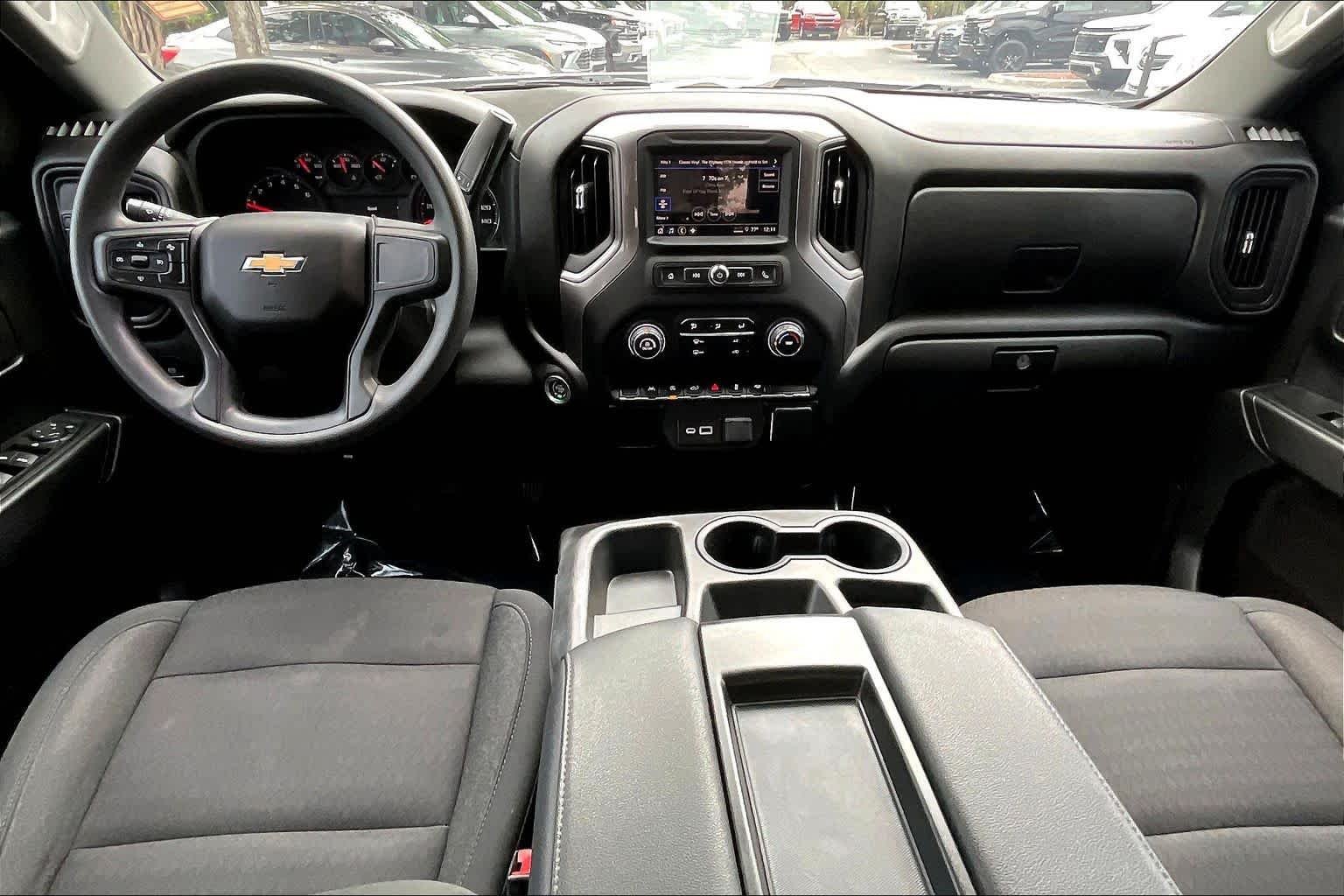 2023 Chevrolet Silverado 1500 Custom - Photo 15