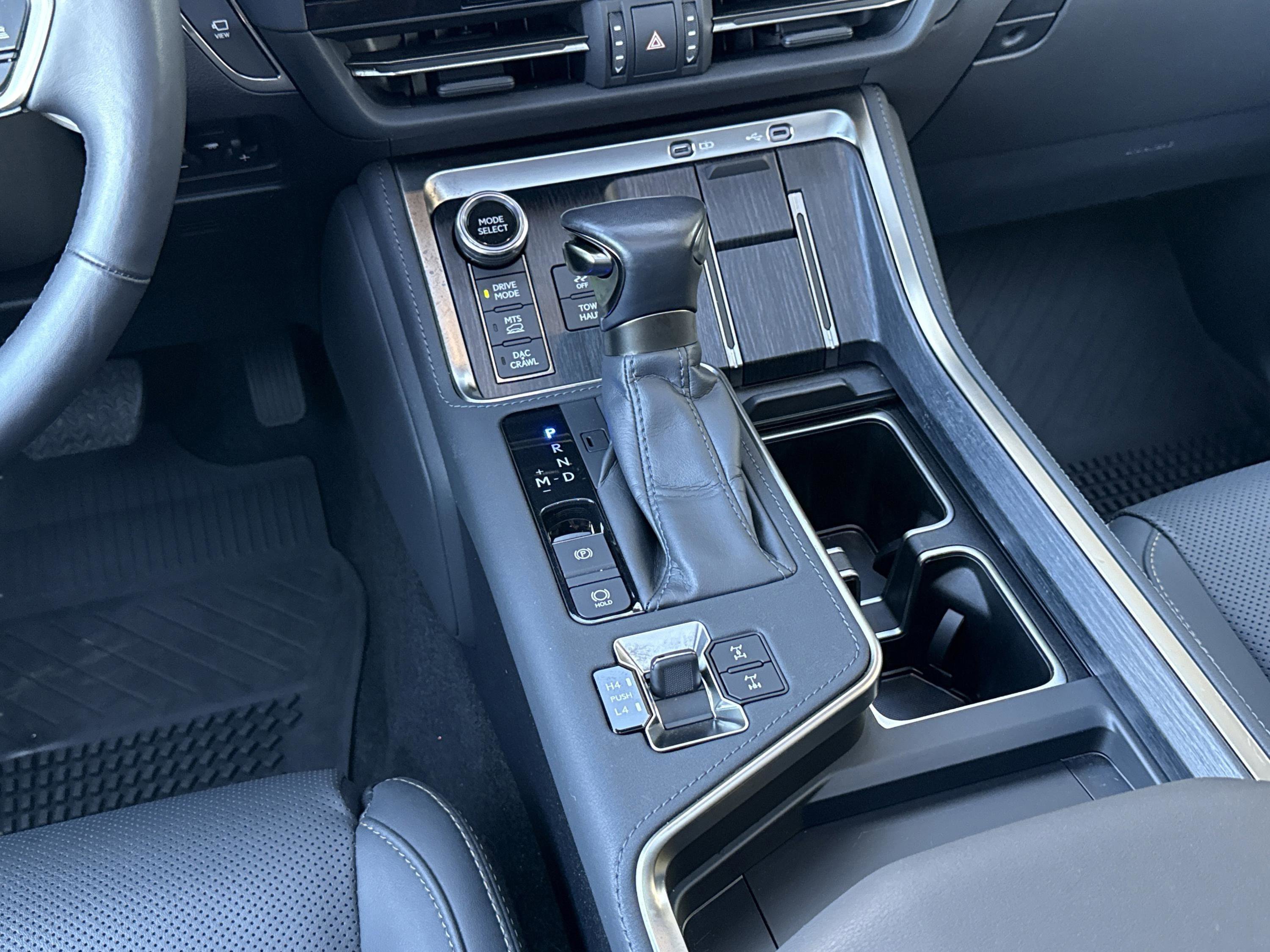 Used 2024 Earth/Black Lexus GX 550 Overtrail image 24