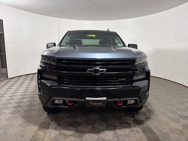 Used 2022 Chevrolet Silverado 1500 Limited LT Trail Boss with VIN 1GCPYFEL1NZ183277 for sale in Shakopee, Minnesota