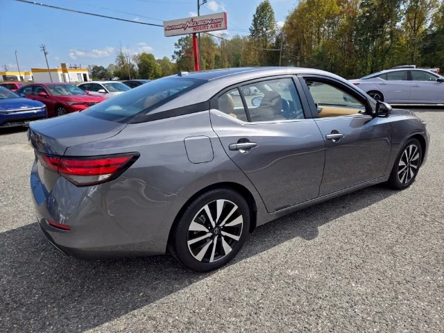 Used 2025 Gray Nissan SV image 8