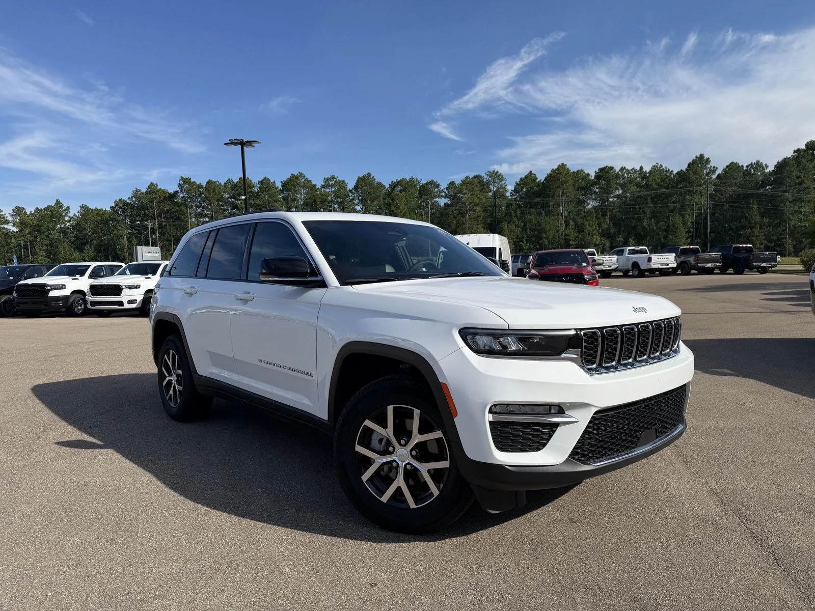 Used 2025 Bright White Clearcoat Jeep Limited image 3