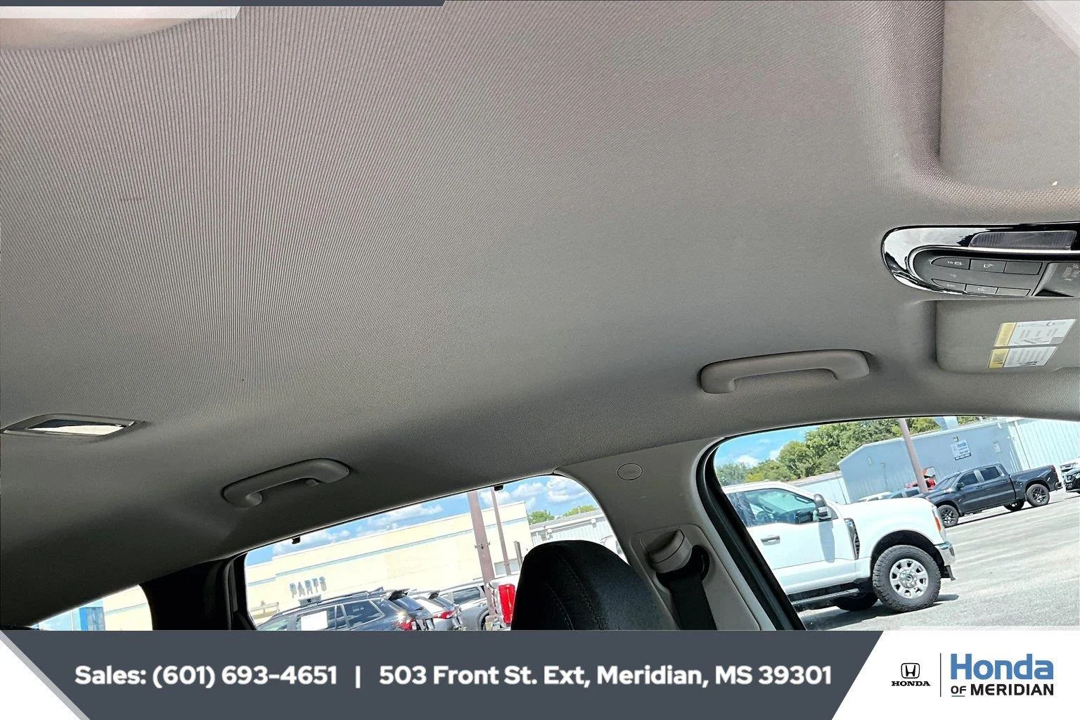 Used 2022 Hampton Gray Hyundai XRT image 16