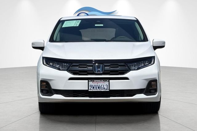 Certified Used 2026 Platinum White Pearl Honda EX-L image 9