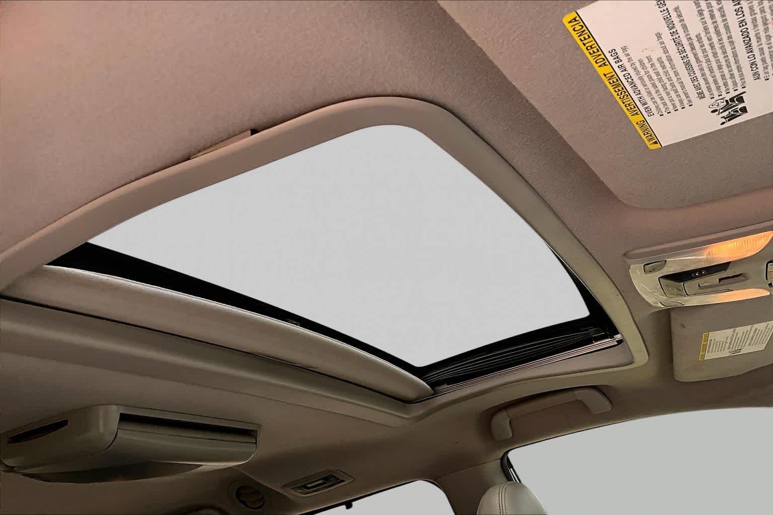 Used 2013 Silver Sky Metallic Toyota XLE image 11