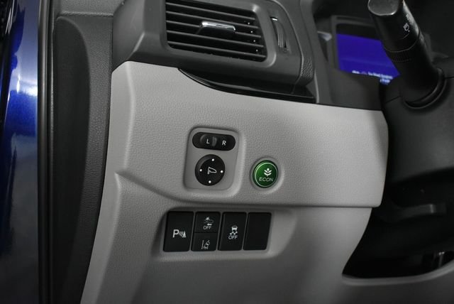 Used 2019 Blue Honda Touring image 33