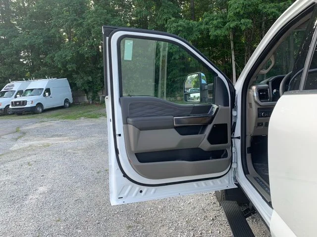 New 2026 White Ford F-350® Platinum® image 22