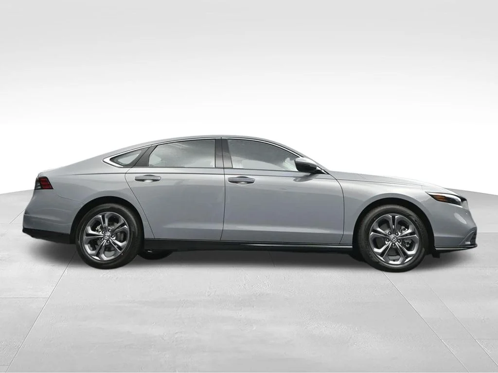 New 2026 Urban Gray Pearl Honda EX-L image 29