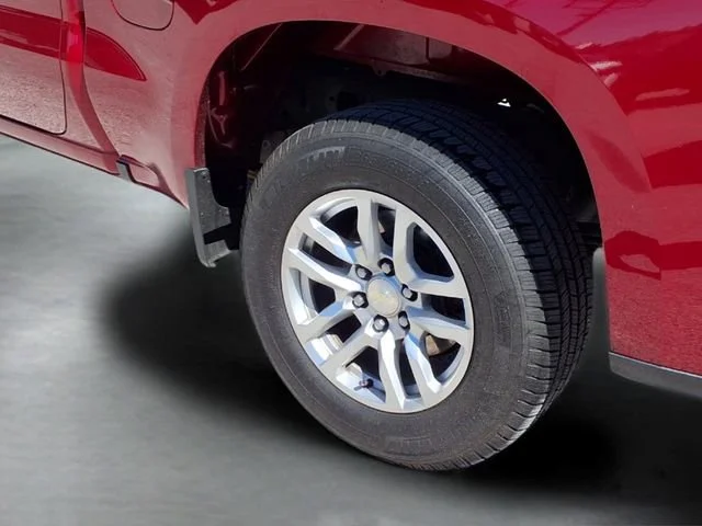 Used 2019 CAJUN RED TINTCOAT Chevrolet LT image 21