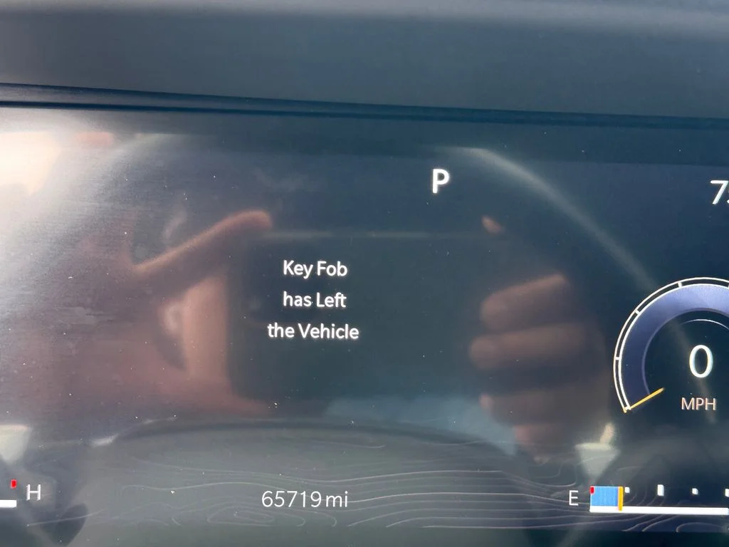 Used 2022 Gray Jeep Limited image 11