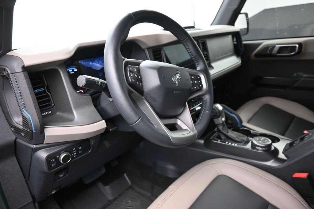 Used 2024 Green Ford Wildtrak image 18