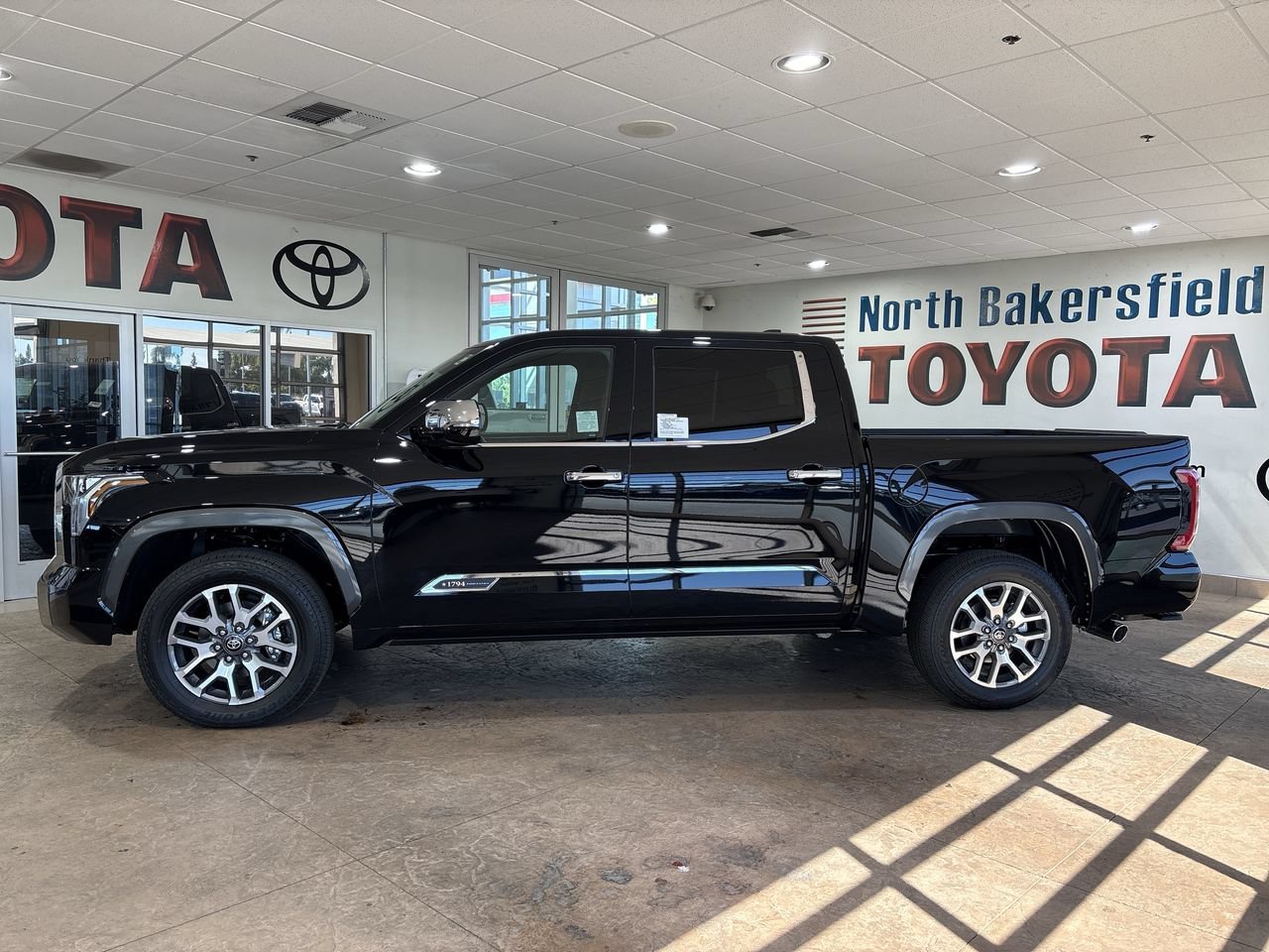 2026 Toyota Tundra 1794 Edition - Photo 7