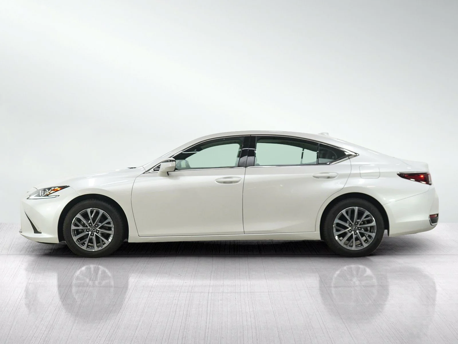 Used 2022 Lexus ES 250 with VIN 58AD11D18NU008570 for sale in White Bear Lake, Minnesota