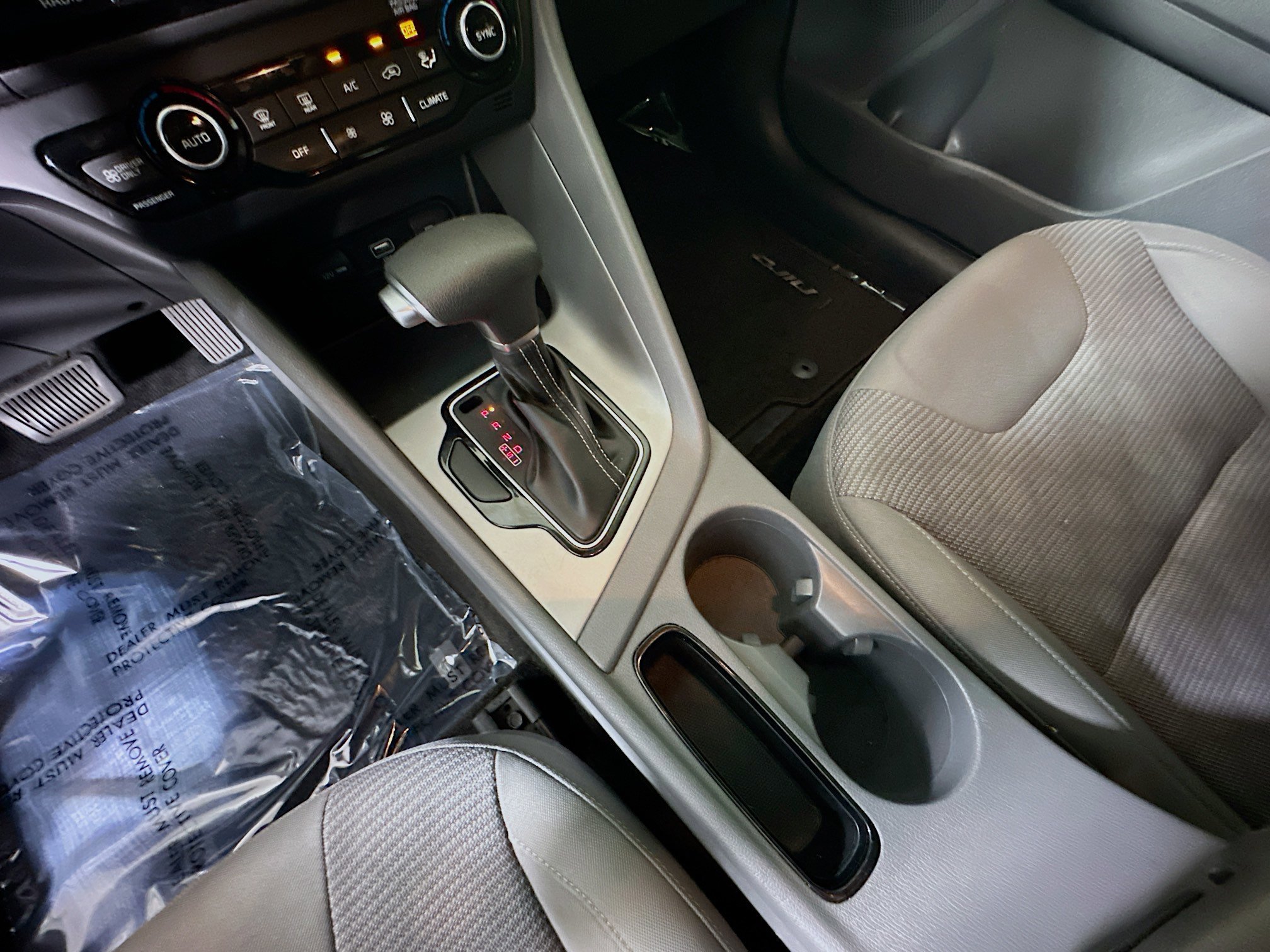 Used 2022 Deep Cerulean Kia LX image 21