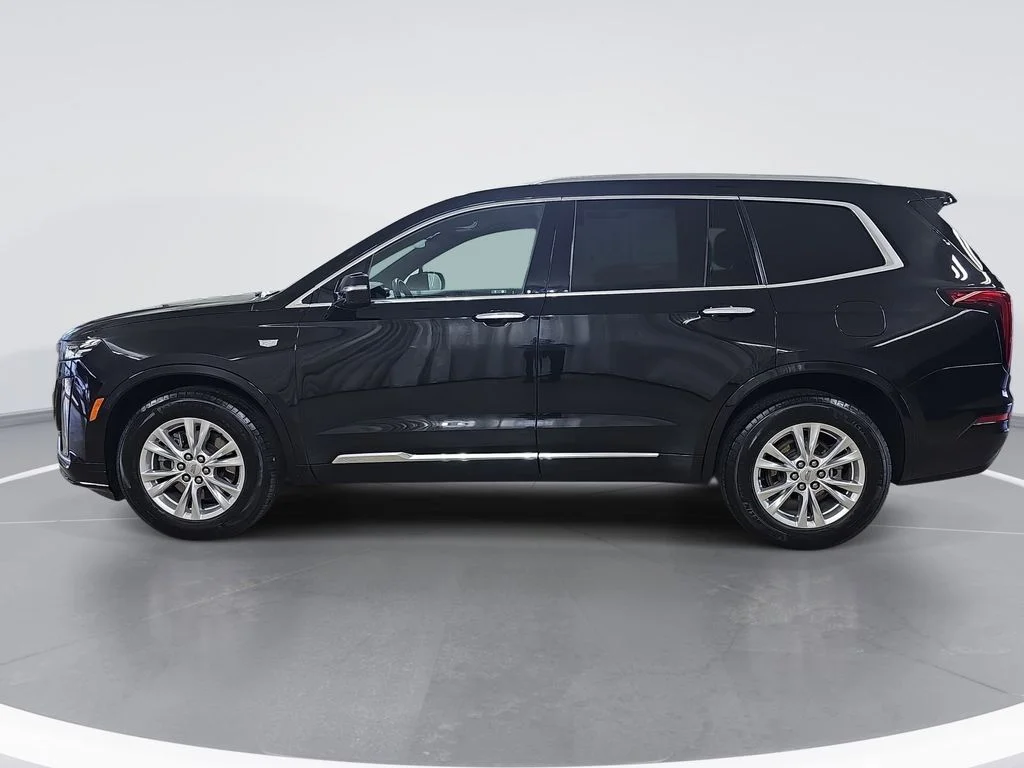 Used 2024 Black Cadillac Luxury image 7
