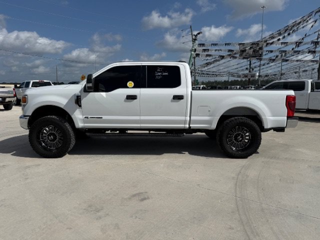 Used 2021 White Ford XLT image 2