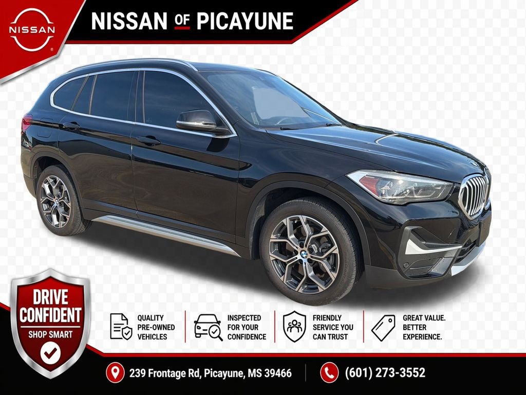 Used 2022 Black BMW sDrive28i image 9
