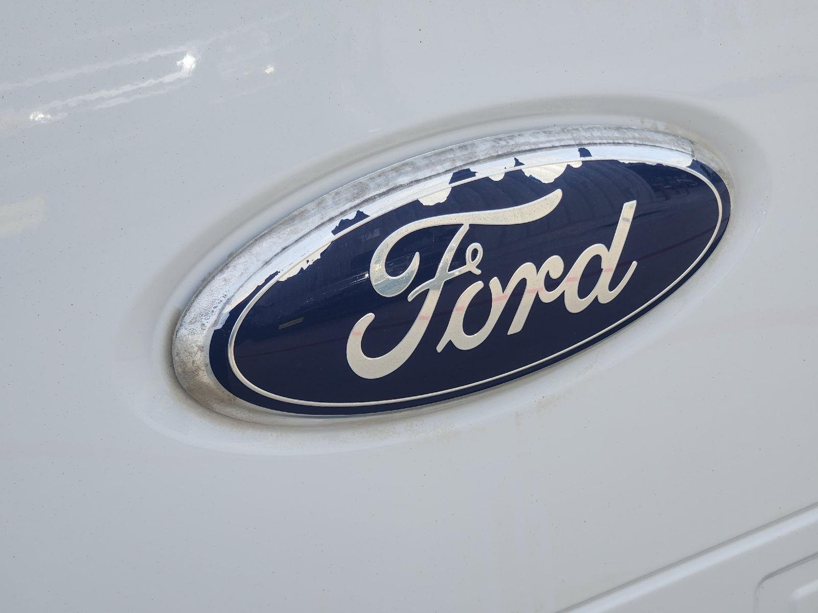 2012 Ford F-250 Super Duty XLT - Photo 12