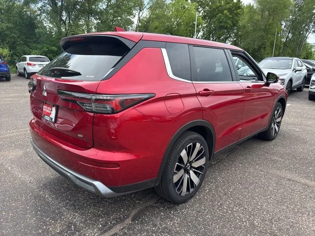 Certified 2025 Mitsubishi Outlander SE with VIN JA4J4VA80SZ023930 for sale in White Bear Lake, Minnesota
