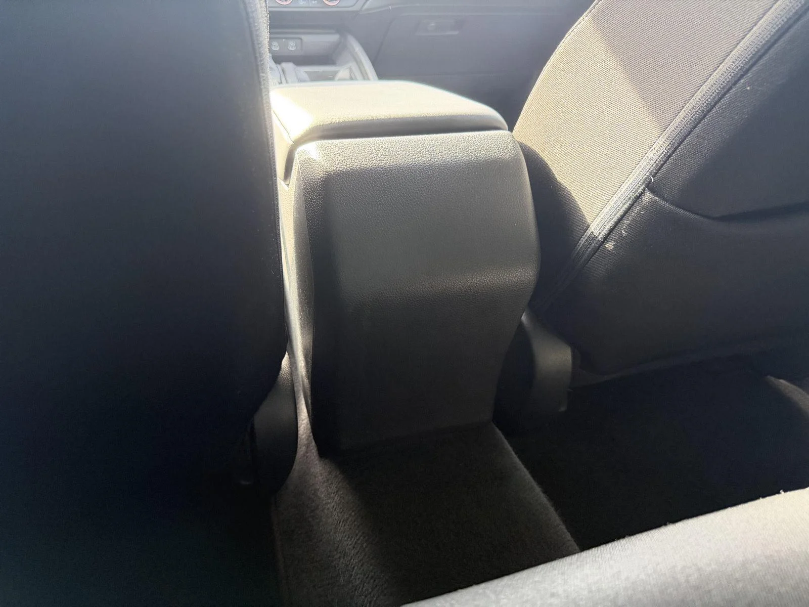 Used 2024 Canyon River Blue Metallic Honda EX image 9