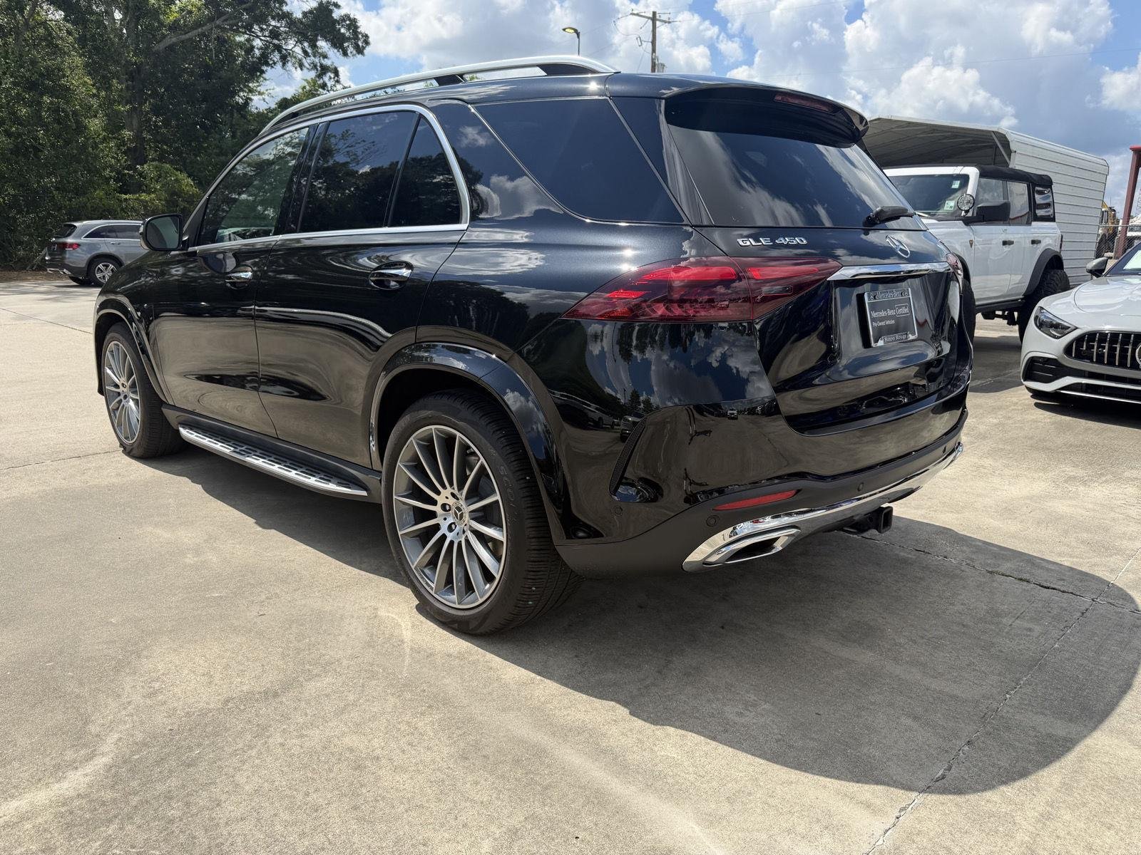 Certified Used 2024 Obsidian Black Metallic Mercedes-Benz GLE 450 image 20