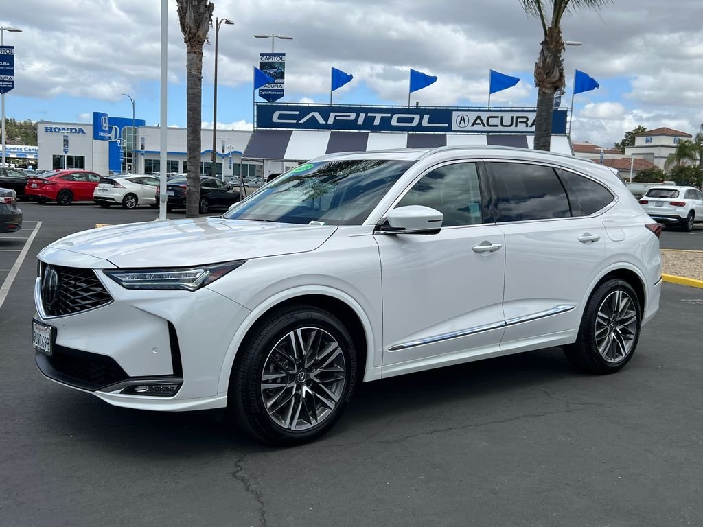 Certified Used 2025 Platinum White Pearl Acura SH-AWD ADVANCE image 4