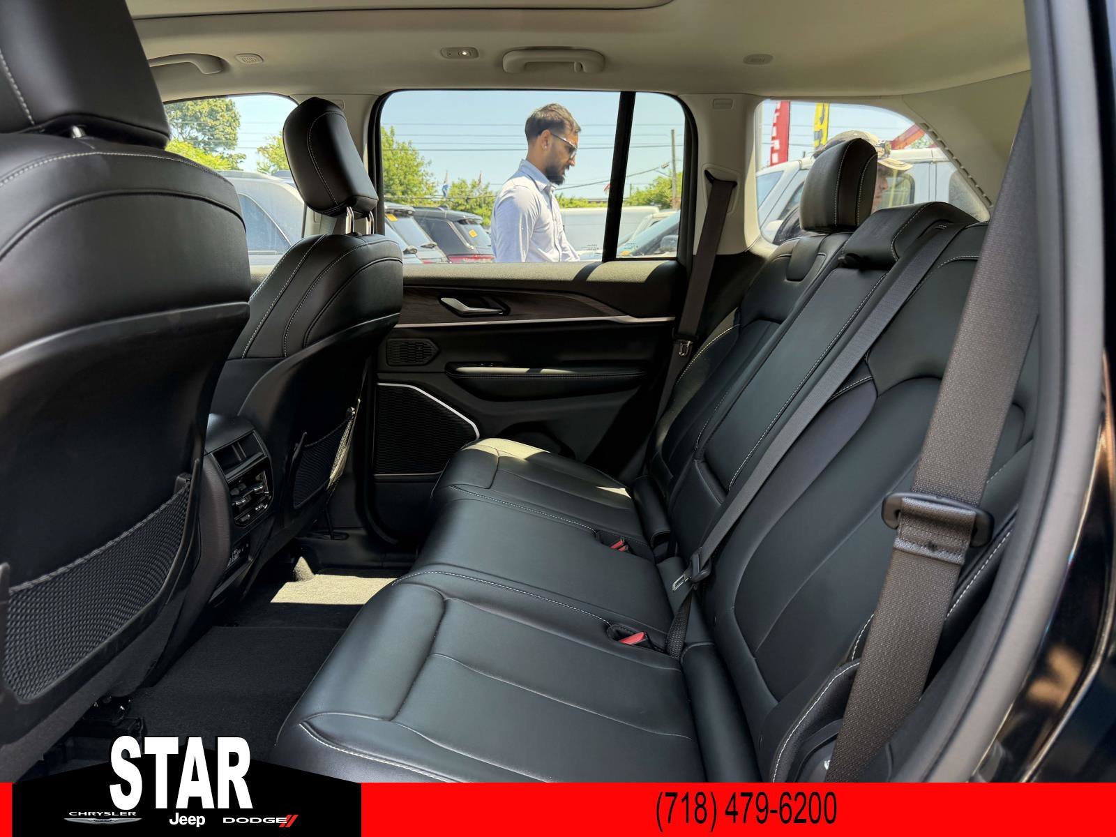 Used 2023 Diamond Black Crystal Pearlcoat Jeep 4xe image 12