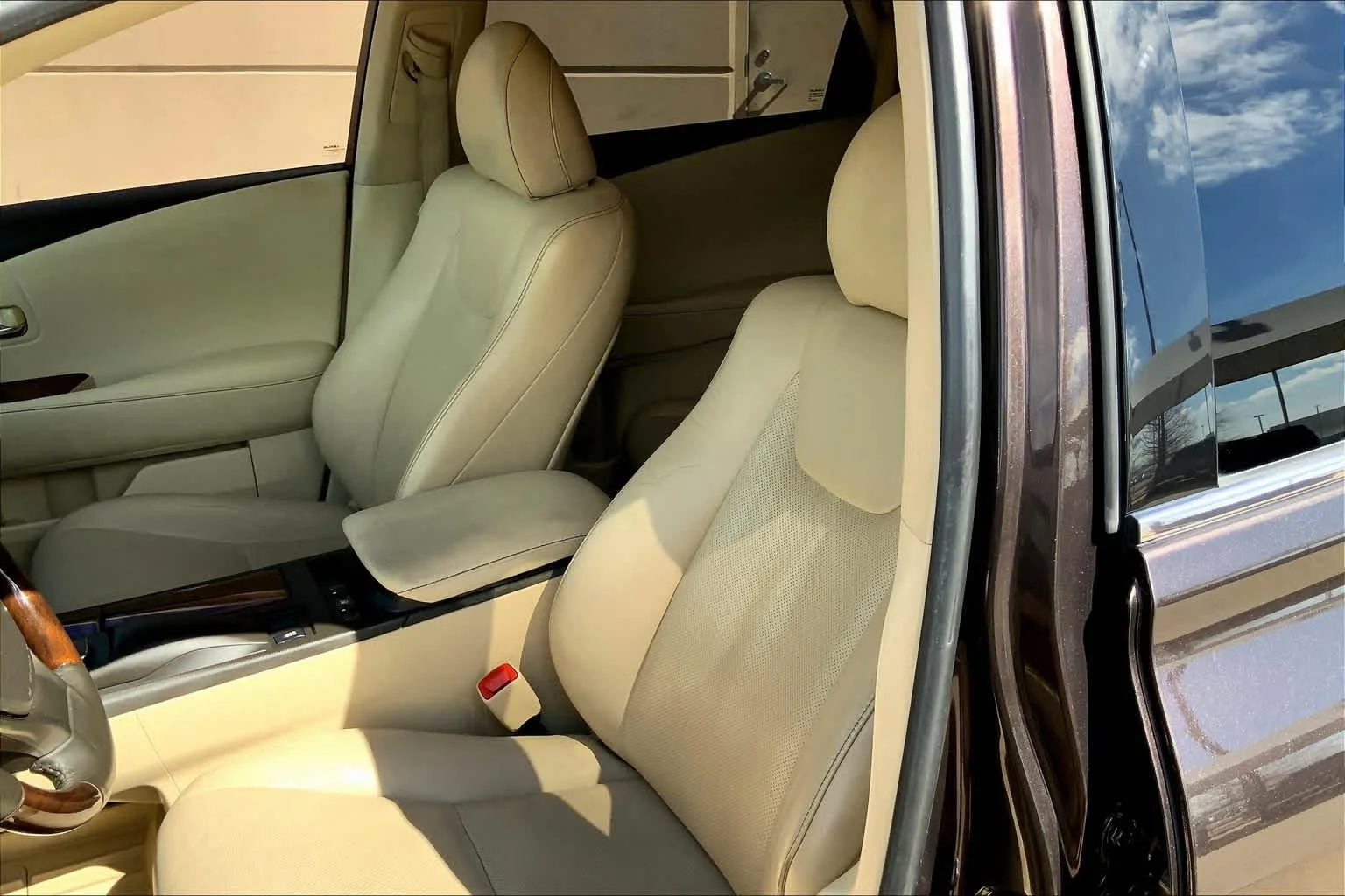Used 2013 Fire Agate Lexus  image 7