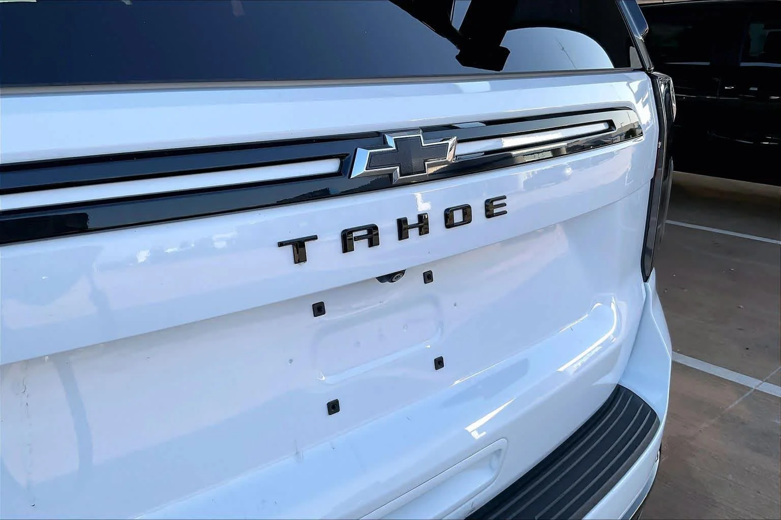 Used 2024 Summit White Chevrolet Z71 image 21