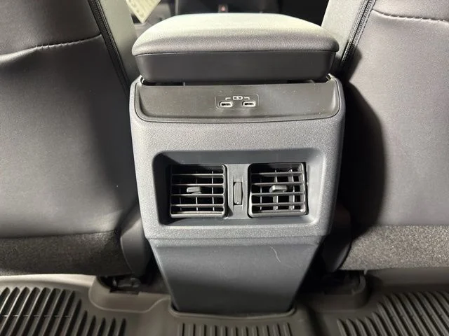 New 2026 Wind Chill Pearl <sup>1</sup> Toyota  SE image 13