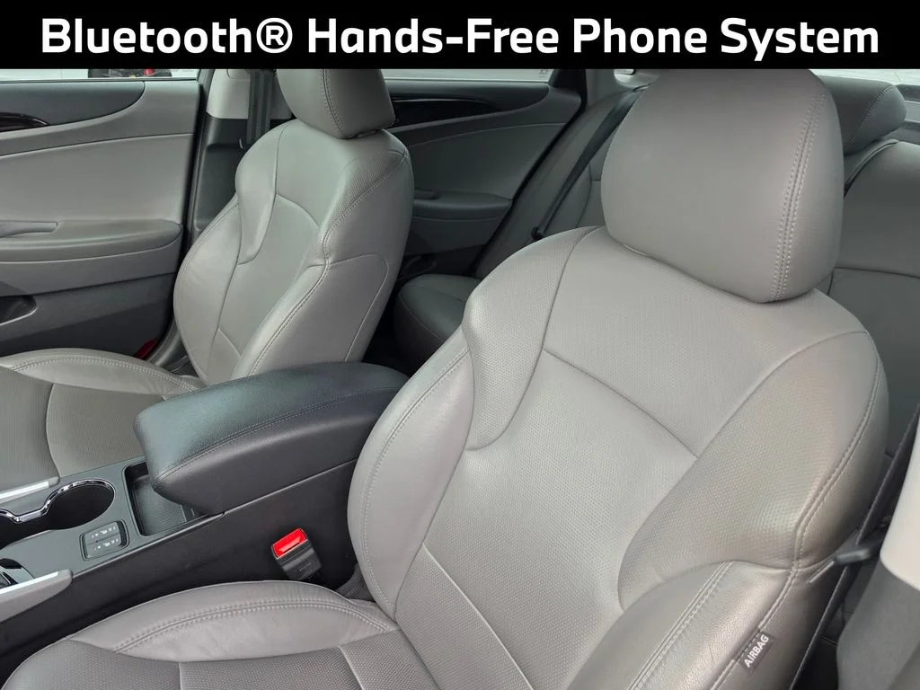 Used 2013 Gray Hyundai Limited image 10