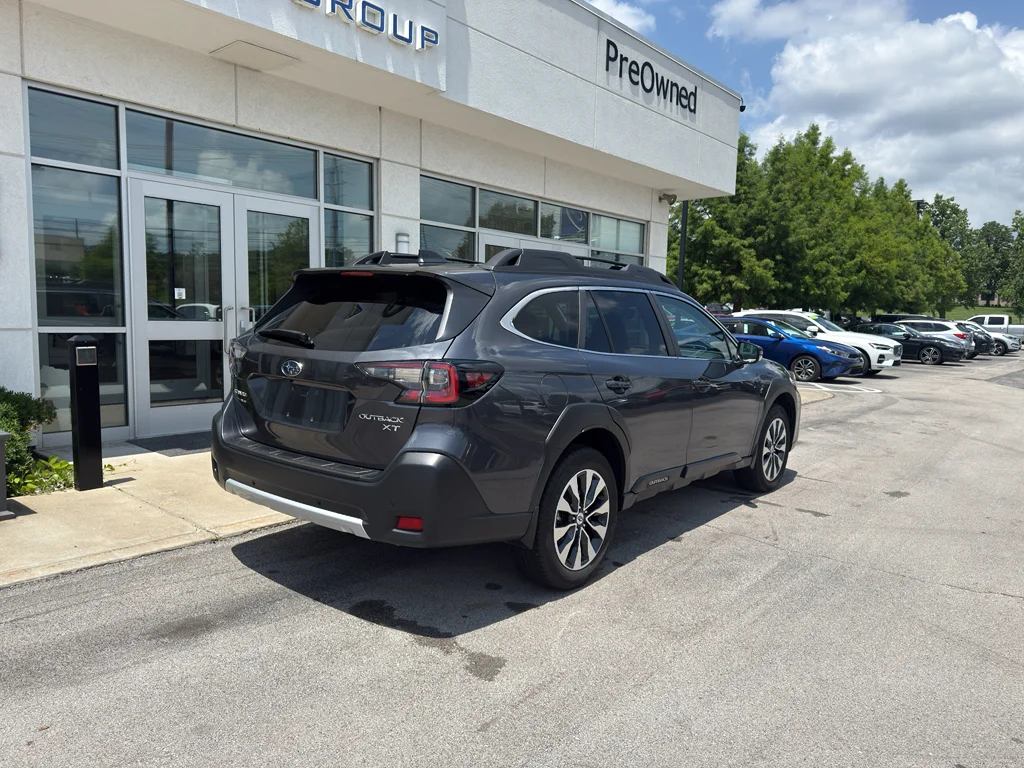 Used 2024 Magnetite Gray Metallic Subaru Limited XT image 3
