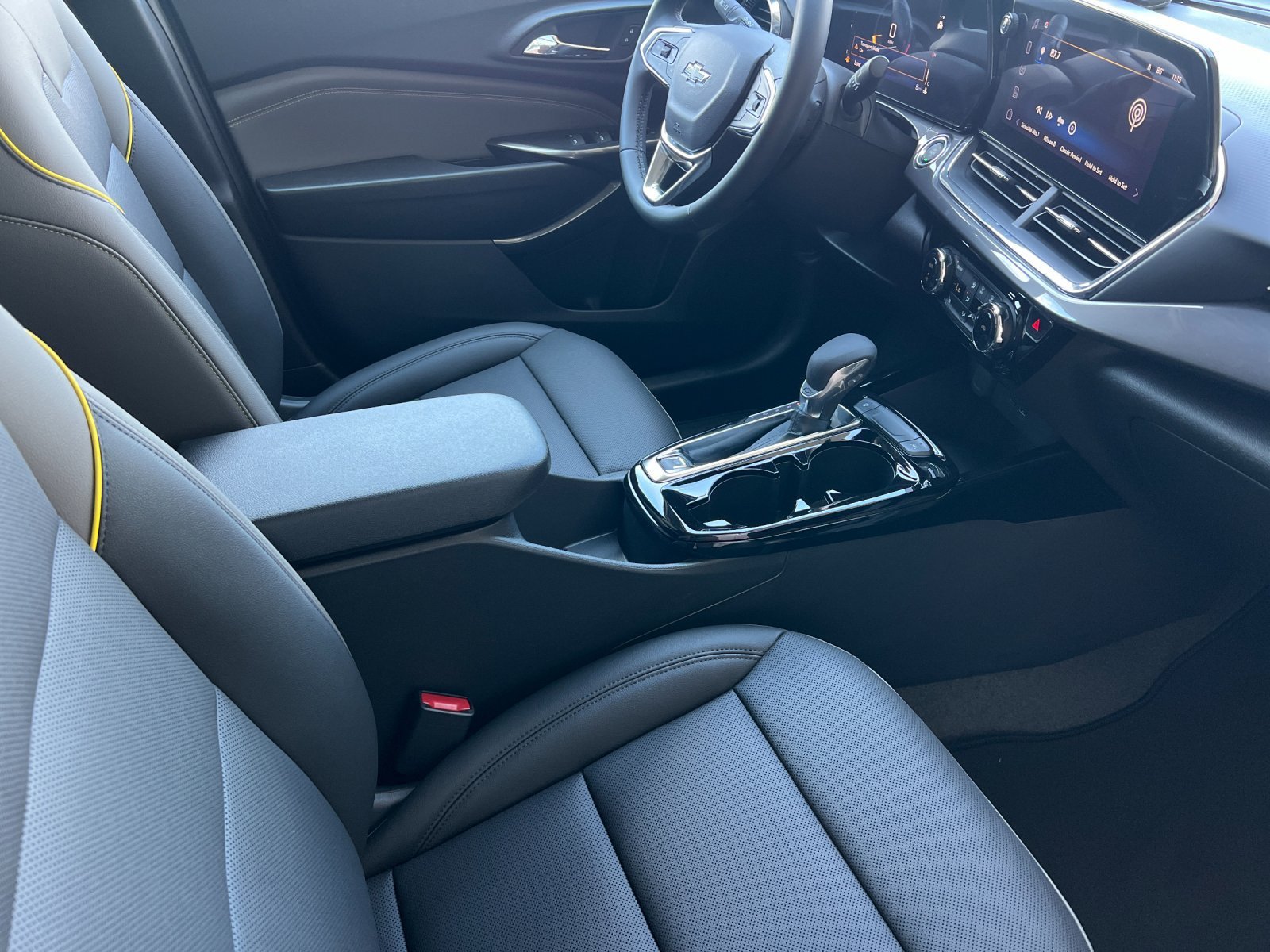 2026 Chevrolet Trax Activ - Photo 16