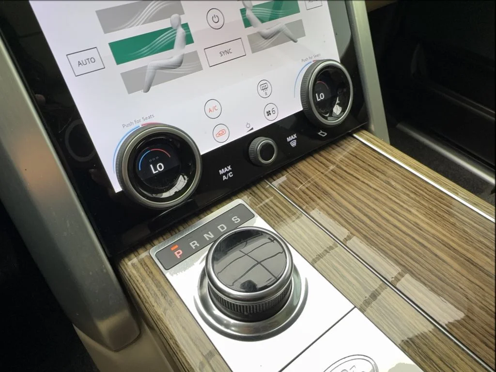 Used 2020 White Land Rover HSE image 46
