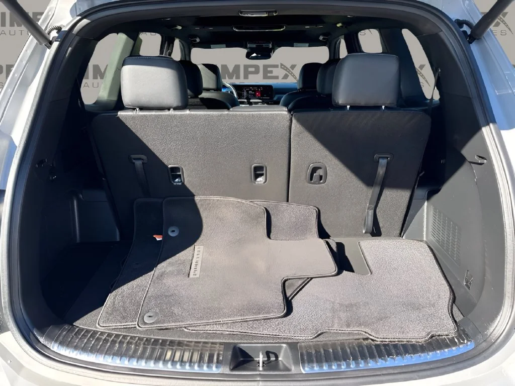 Used 2023 Gray Kia SX X-Line image 30