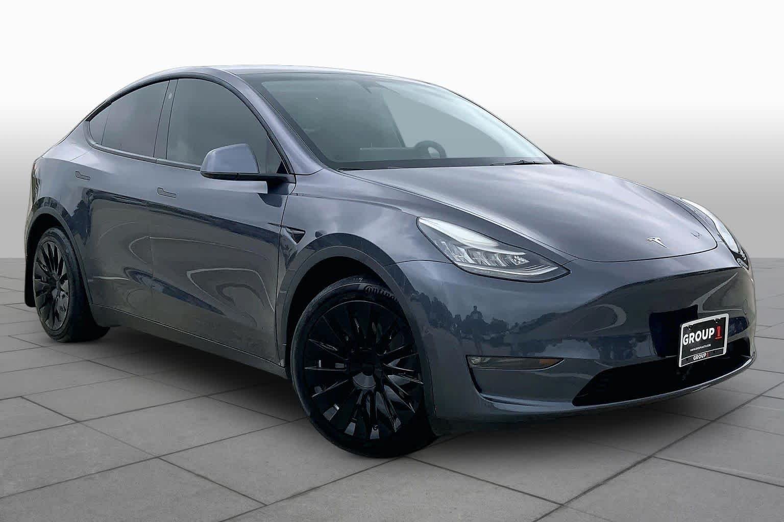 Used 2021 Tesla Model Y Long Range with VIN 5YJYGDEE6MF144623 for sale in Houston, TX