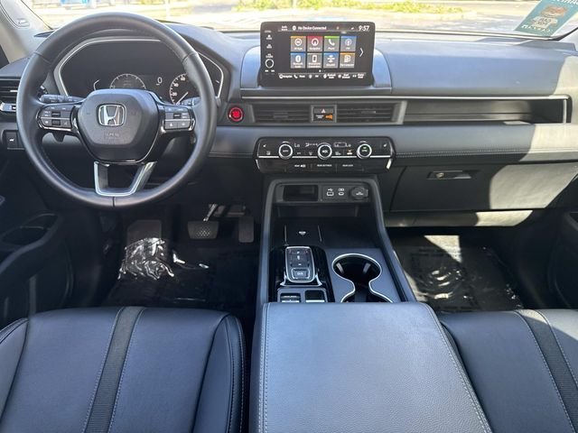 Used 2024 White Honda Touring image 17