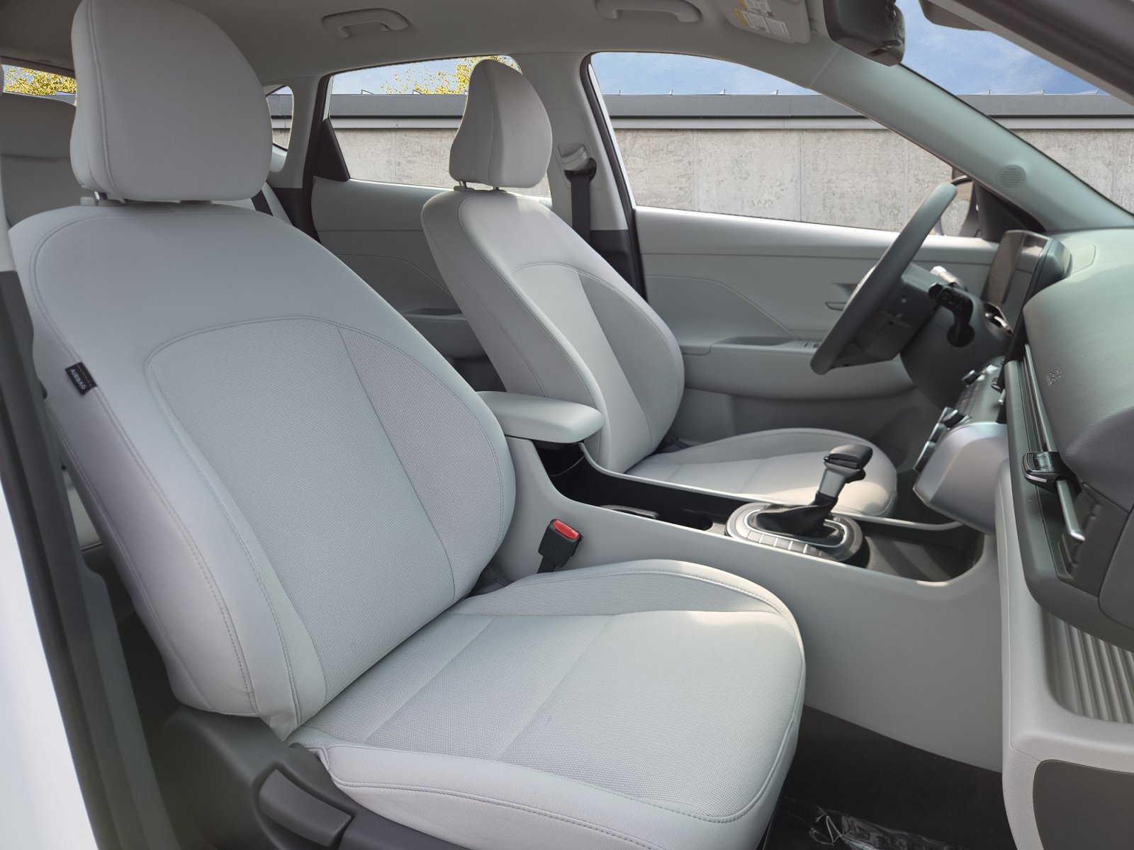 2026 Hyundai Kona SE - Photo 15