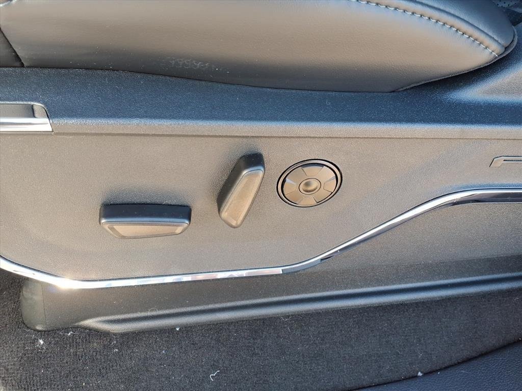 2026 Ford F-250 Super Duty Platinum - Photo 6