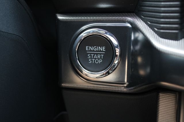 New 2026 Avalanche Ford Platinum image 13