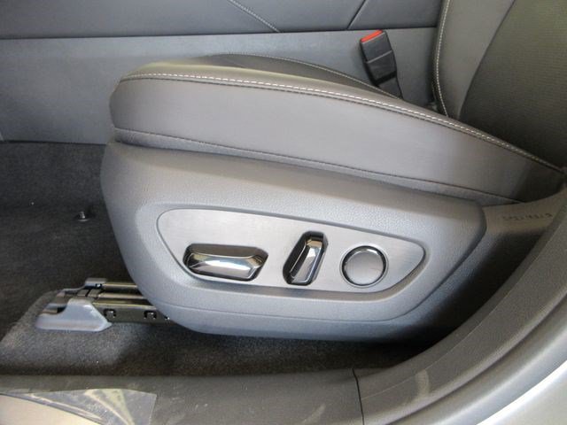 New 2026 Iridium Lexus PREMIUM PLUS image 30