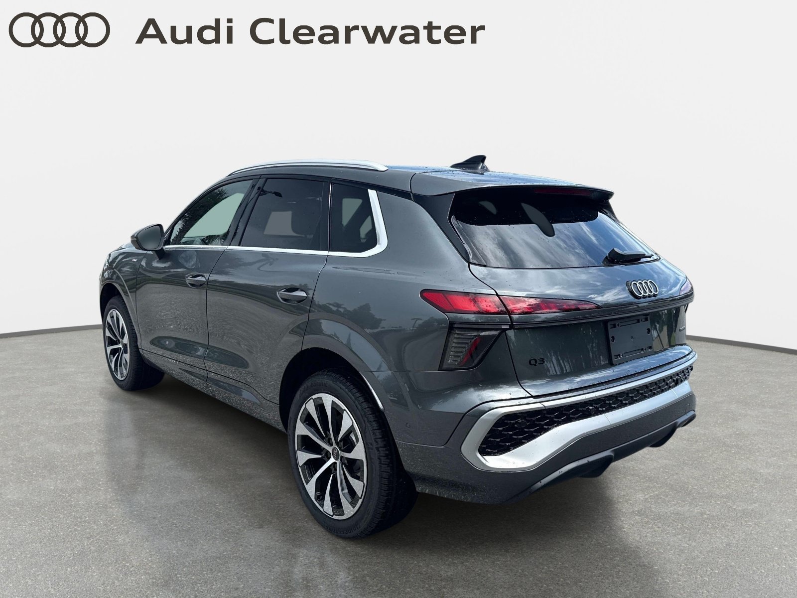 New 2026 Daytona Gray Pearl Effect Audi S line image 3