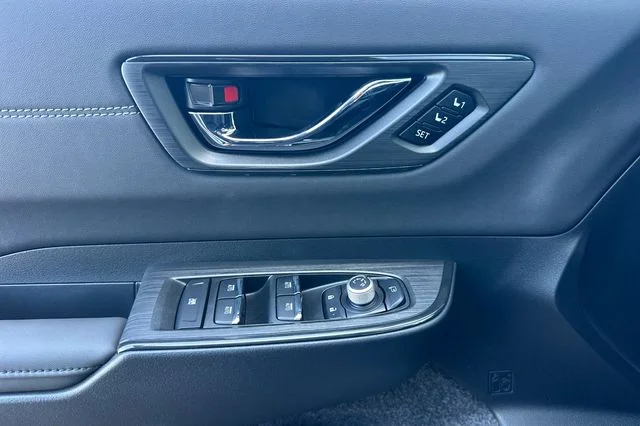 New 2026 ICE SILVER METALLIC Subaru Touring XT image 8