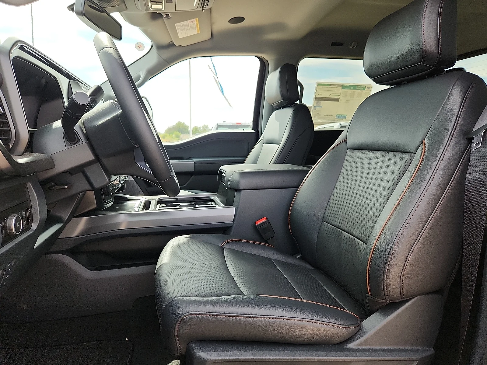 New 2027 Agate Black Metallic Ford LARIAT image 17