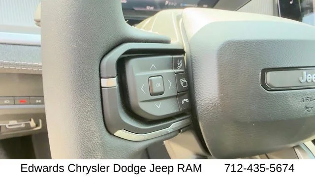 New 2026 White Jeep Laredo image 21