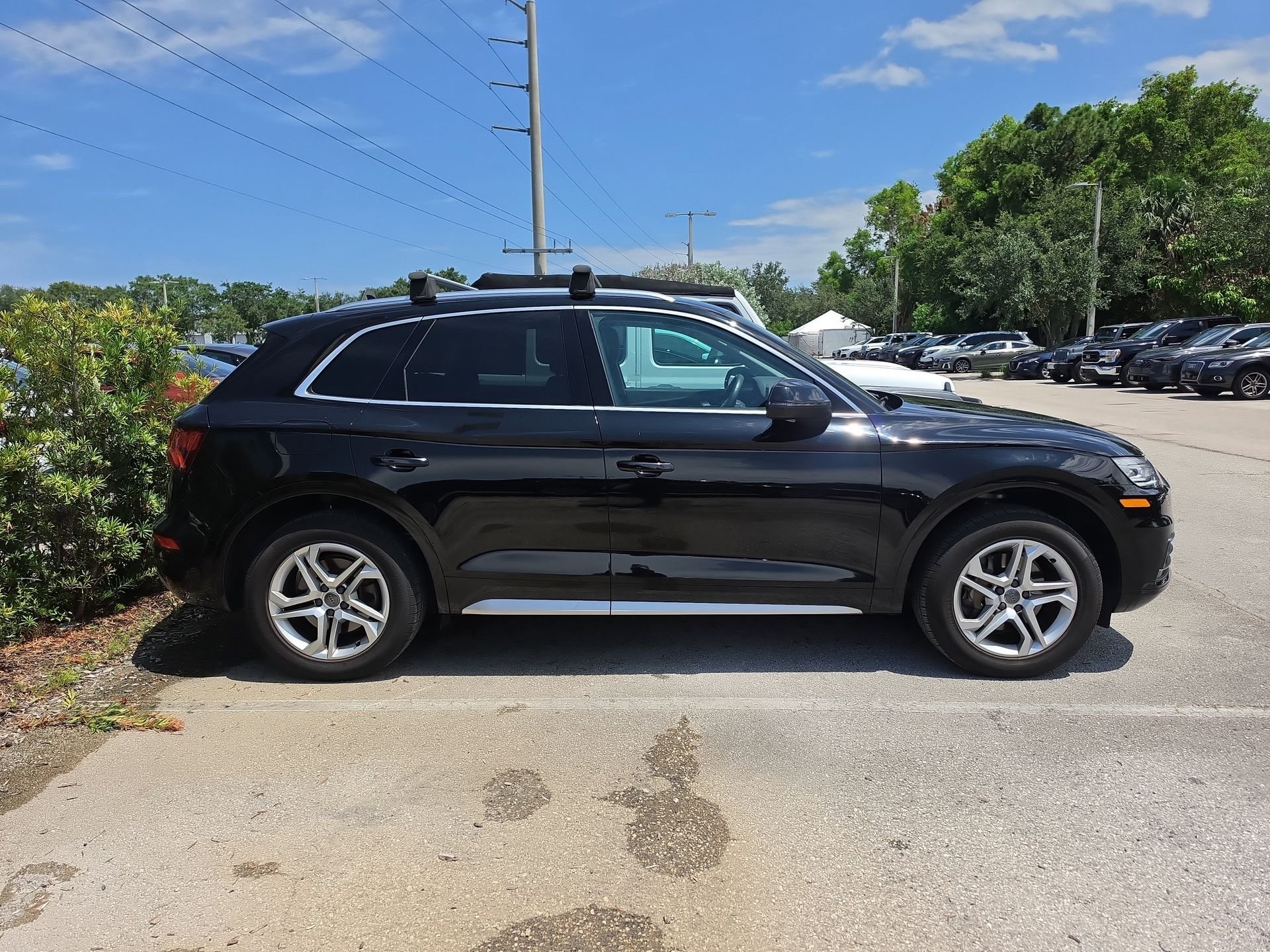 Used 2019 Black Audi 2.0T Premium image 4