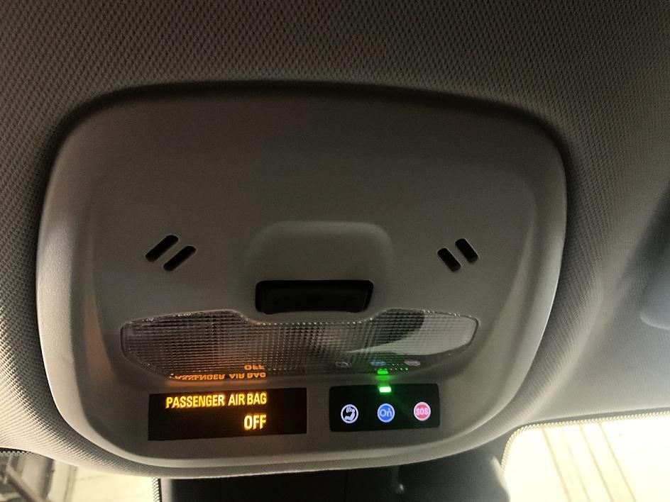 Used 2025 Green Chevrolet ACTIV image 26